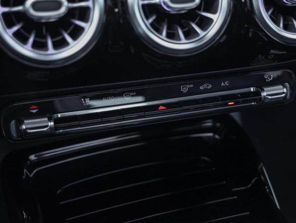 Mercedes-Benz A-Класс AMG II (W177) с пробегом 2019 года, цена 3 335 310 рублей, 75777 км, хэтчбек, Автокод Объявления