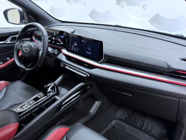 Geely Coolray I Рестайлинг с пробегом 2023 года, цена 2 167 000 рублей, 19015 км, внедорожник, Автокод Объявления
