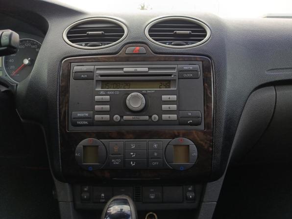 Ford Focus II с пробегом 2007 года, цена 400 000 рублей, 247967 км, седан, Автокод Объявления