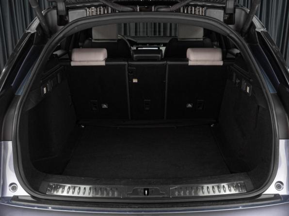 Land Rover Range Rover Velar I с пробегом 2018 года, цена 4 669 000 рублей, 132825 км, внедорожник, Автокод Объявления