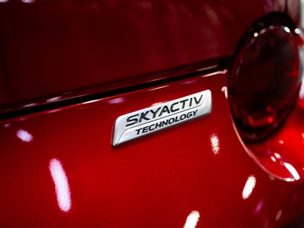 Mazda Roadster IV (ND) с пробегом 2015 года, цена 1 800 000 рублей, 122000 км, кабриолет, Автокод Объявления