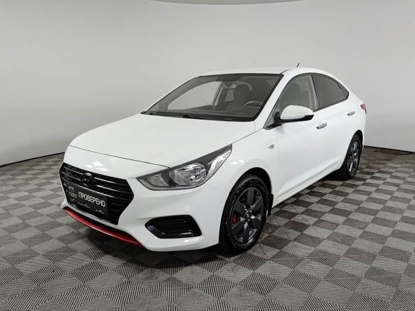 Hyundai Solaris II с пробегом 2018 года, цена 1 250 000 рублей, 136913 км, седан, Автокод Объявления