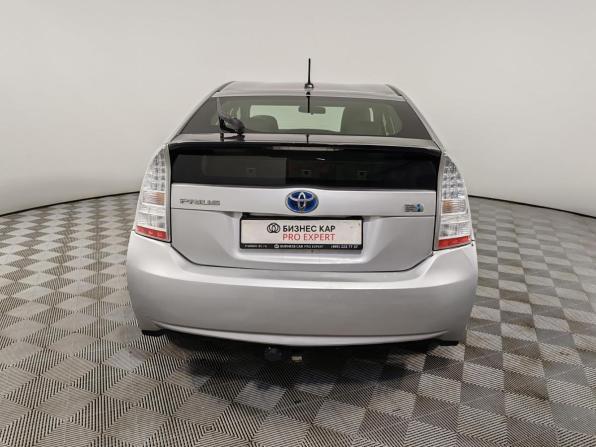 Toyota Prius III (XW30) с пробегом 2010 года, цена 999 000 рублей, 229450 км, хэтчбек, Автокод Объявления