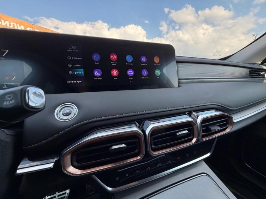 JETOUR X70+ I Рестайлинг Набережные Челны  - изображение 16