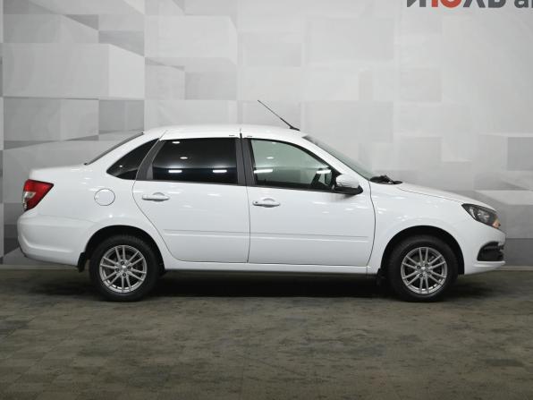 Lada (ВАЗ) Granta I Рестайлинг с пробегом 2024 года, цена 920 000 рублей, 26795 км, седан, Автокод Объявления