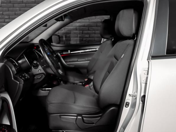 Kia Sorento II Рестайлинг с пробегом 2021 года, цена 2 600 000 рублей, 73873 км, внедорожник, Автокод Объявления