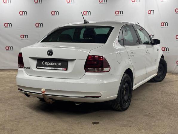 Volkswagen Polo V Рестайлинг с пробегом 2018 года, цена 999 000 рублей, 115000 км, седан, Автокод Объявления