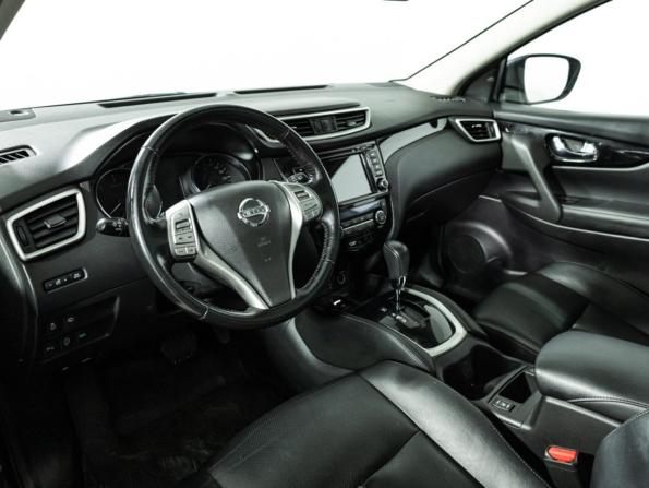 Nissan Qashqai II с пробегом 2018 года, цена 1 679 700 рублей, 145513 км, внедорожник, Автокод Объявления