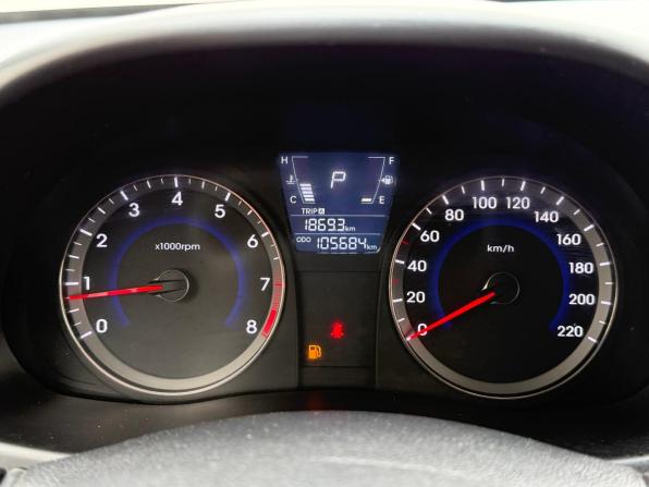 Hyundai Solaris I с пробегом 2014 года, цена 930 000 рублей, 105000 км, седан, Автокод Объявления