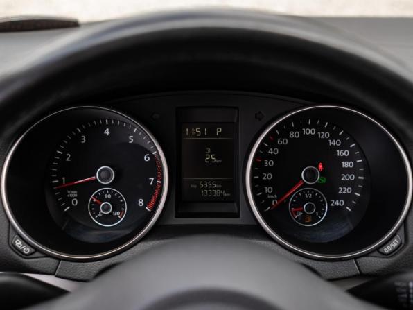 Volkswagen Golf VI с пробегом 2012 года, цена 970 000 рублей, 133384 км, хэтчбек, Автокод Объявления