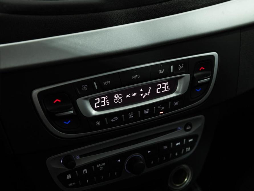 Renault Megane III Санкт-Петербург  - изображение 17
