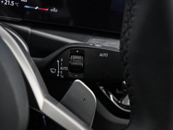 BMW 3 серии VII (G2x) Рестайлинг 2 с пробегом 2025 года, цена 5 600 000 рублей, 7000 км, седан, Автокод Объявления