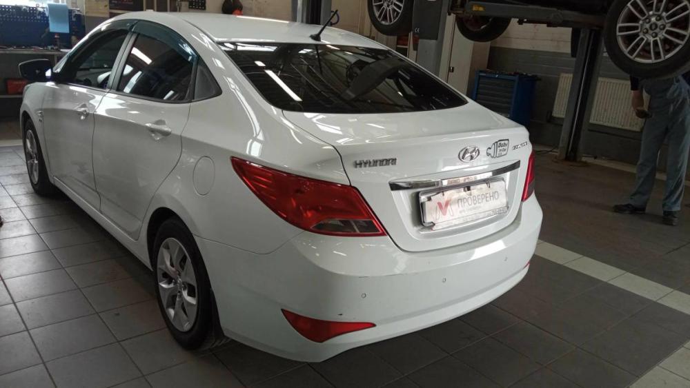Hyundai Solaris I Рестайлинг Санкт-Петербург  - изображение 4