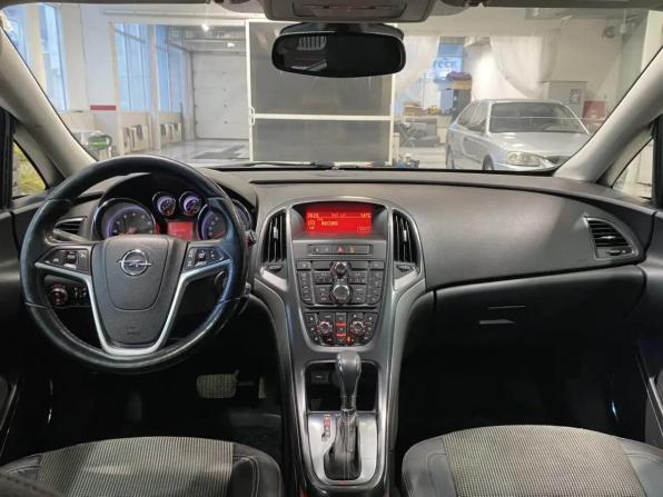 Opel Astra J с пробегом 2011 года, цена 639 000 рублей, 160736 км, хэтчбек, Автокод Объявления