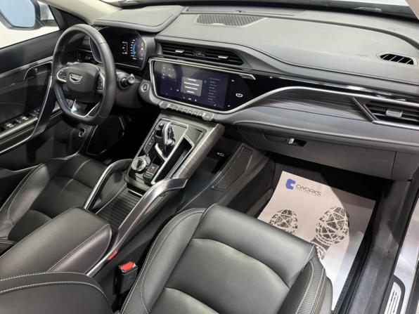 Geely Atlas Pro с пробегом 2022 года, цена 1 907 700 рублей, 58688 км, внедорожник, Автокод Объявления
