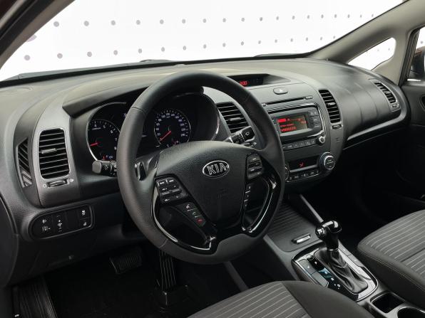 Kia Cerato III Рестайлинг (Classic) с пробегом 2019 года, цена 1 675 000 рублей, 73712 км, седан, Автокод Объявления