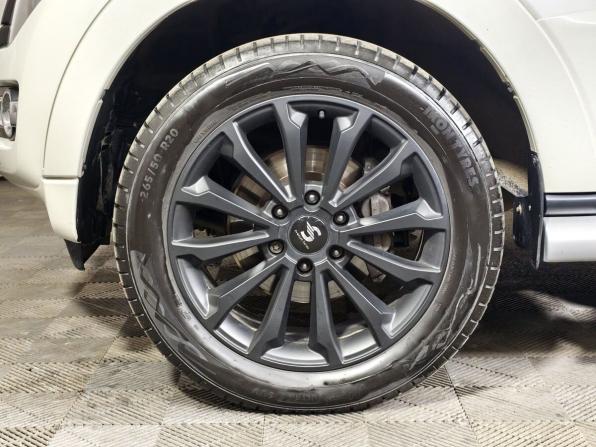 Mitsubishi Pajero IV Рестайлинг 2 с пробегом 2019 года, цена 3 599 000 рублей, 38328 км, внедорожник, Автокод Объявления