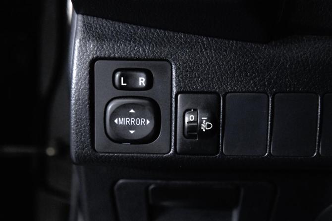Toyota Corolla XI (E160 E170 E180) с пробегом 2013 года, цена 1 299 999 рублей, 150229 км, седан, Автокод Объявления