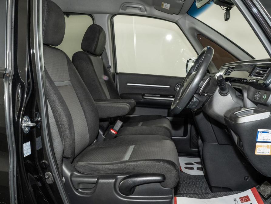 Honda Stepwgn V Рестайлинг Иркутск  - изображение 5