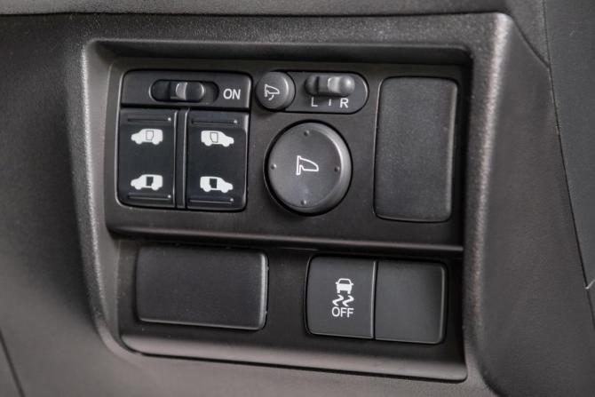 Honda Freed I Рестайлинг с пробегом 2012 года, цена 1 189 000 рублей, 157000 км, компактвэн, Автокод Объявления