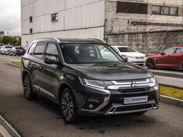 Mitsubishi Outlander III Рестайлинг 3 с пробегом 2018 года, цена 2 349 000 рублей, 80998 км, внедорожник, Автокод Объявления