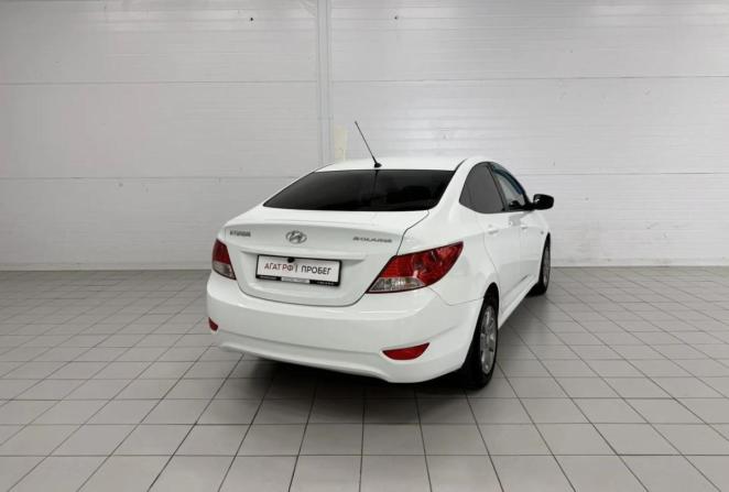 Hyundai Solaris I с пробегом 2011 года, цена 735 000 рублей, 181253 км, седан, Автокод Объявления