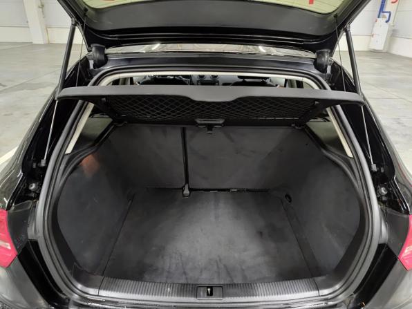Audi A3 II (8P) Рестайлинг 2 с пробегом 2012 года, цена 900 000 рублей, 172601 км, хэтчбек, Автокод Объявления