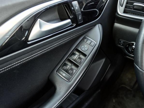 Infiniti Q30 с пробегом 2019 года, цена 1 964 000 рублей, 133770 км, хэтчбек, Автокод Объявления