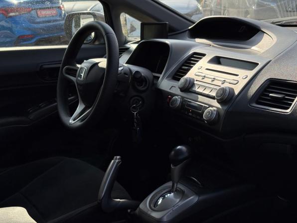 Honda Civic VIII Рестайлинг с пробегом 2009 года, цена 600 000 рублей, 204100 км, седан, Автокод Объявления