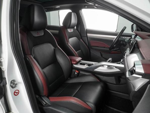 Geely Coolray I с пробегом 2022 года, цена 1 798 000 рублей, 48142 км, внедорожник, Автокод Объявления