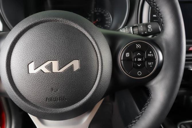Kia Soul III с пробегом 2022 года, цена 2 159 000 рублей, 115000 км, хэтчбек, Автокод Объявления