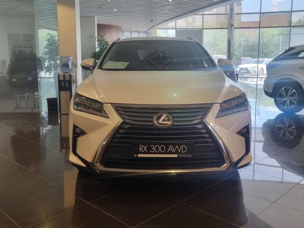 Lexus RX IV Рестайлинг с пробегом 2019 года, цена 4 690 000 рублей, 94688 км, внедорожник, Автокод Объявления