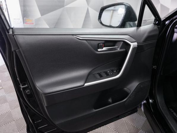 Toyota RAV4 V (XA50) с пробегом 2021 года, цена 3 414 000 рублей, 142000 км, внедорожник, Автокод Объявления