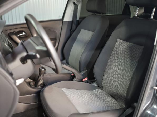 Volkswagen Polo V с пробегом 2014 года, цена 799 000 рублей, 97300 км, седан, Автокод Объявления