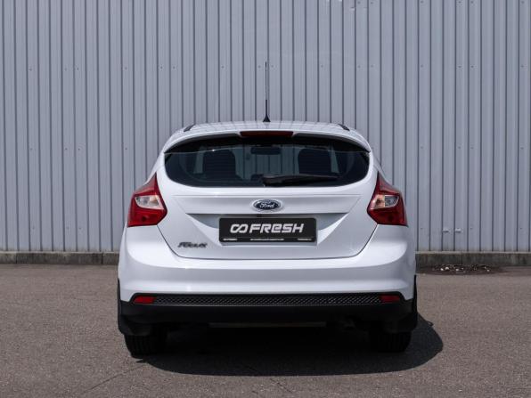 Ford Focus III с пробегом 2014 года, цена 819 000 рублей, 214004 км, хэтчбек, Автокод Объявления