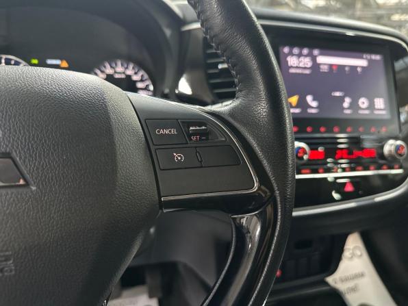 Mitsubishi Outlander III Рестайлинг 3 с пробегом 2021 года, цена 2 650 000 рублей, 66709 км, внедорожник, Автокод Объявления