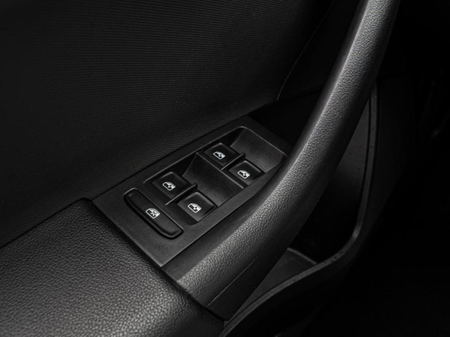Skoda Rapid I Рестайлинг Краснодар  - изображение 17
