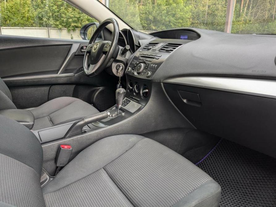 Mazda 3 II (BL) Рестайлинг Екатеринбург  - изображение 10