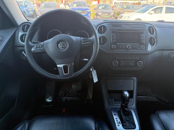 Volkswagen Tiguan I Рестайлинг с пробегом 2012 года, цена 1 044 000 рублей, 322852 км, внедорожник, Автокод Объявления