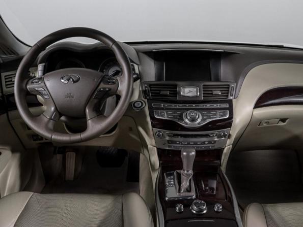 Infiniti M IV с пробегом 2010 года, цена 1 298 000 рублей, 248966 км, седан, Автокод Объявления