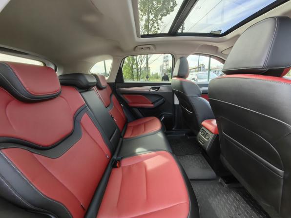 Haval Jolion I Рестайлинг с пробегом 2024 года, цена 2 009 000 рублей, 50000 км, внедорожник, Автокод Объявления