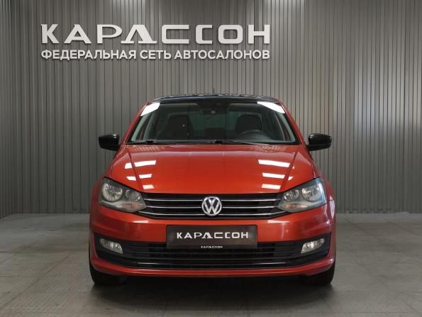 Volkswagen Polo V Рестайлинг с пробегом 2017 года, цена 950 000 рублей, 125540 км, седан, Автокод Объявления