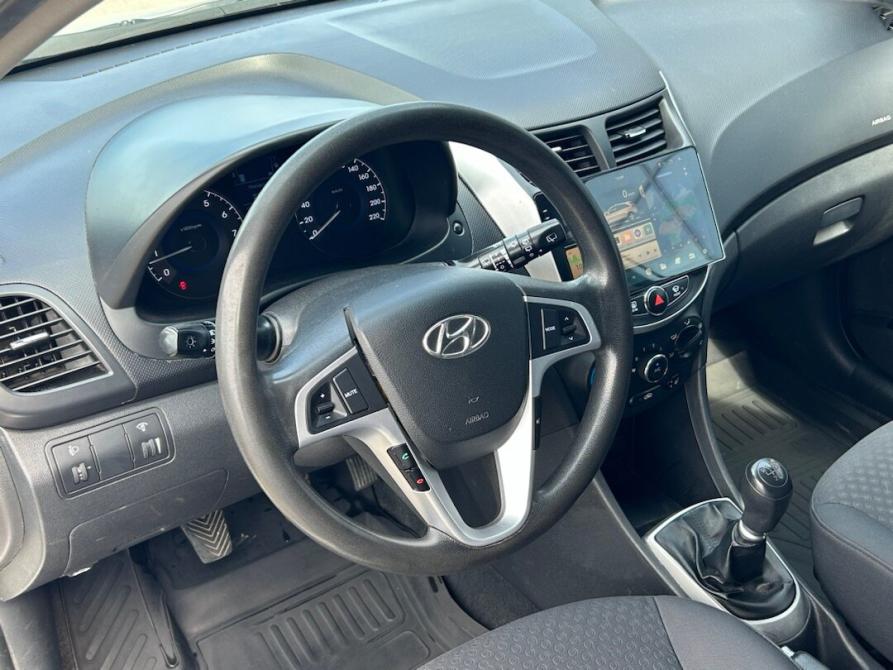 Hyundai Solaris I Энгельс  - изображение 9