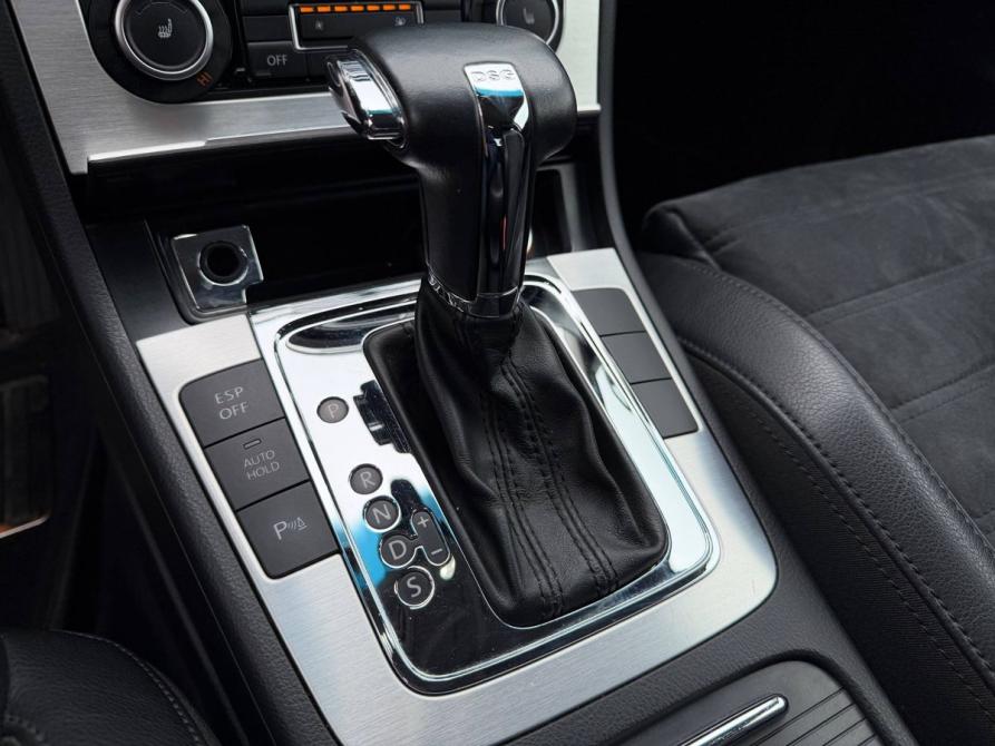 Volkswagen Passat B6 Санкт-Петербург  - изображение 12