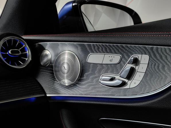 Mercedes-Benz E-Класс AMG V (W213) Рестайлинг с пробегом 2021 года, цена 7 050 000 рублей, 34559 км, купе, Автокод Объявления