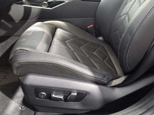 BMW 5 серии VIII (G60/G61/G68) с пробегом 2024 года, цена 7 590 000 рублей, 34654 км, седан, Автокод Объявления