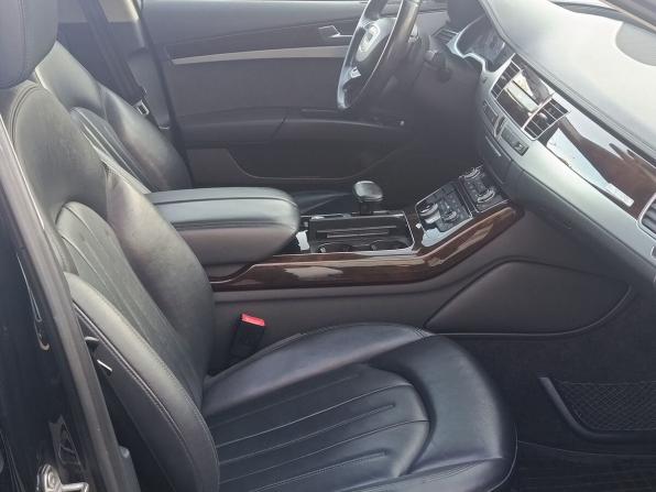 Audi A8 III (D4) Рестайлинг с пробегом 2014 года, цена 1 899 000 рублей, 253422 км, седан, Автокод Объявления