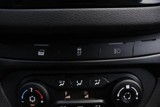 Lada (ВАЗ) Vesta I с пробегом 2020 года, цена 1 050 000 рублей, 92044 км, седан, Автокод Объявления