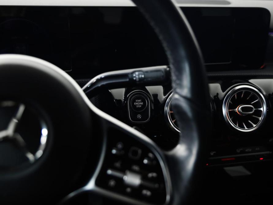 Mercedes-Benz A-Класс IV (W177) Санкт-Петербург  - изображение 13