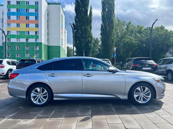 Honda Accord X с пробегом 2020 года, цена 1 827 000 рублей, 122710 км, седан, Автокод Объявления